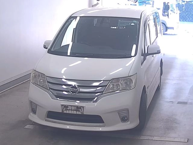 NISSAN SERENA