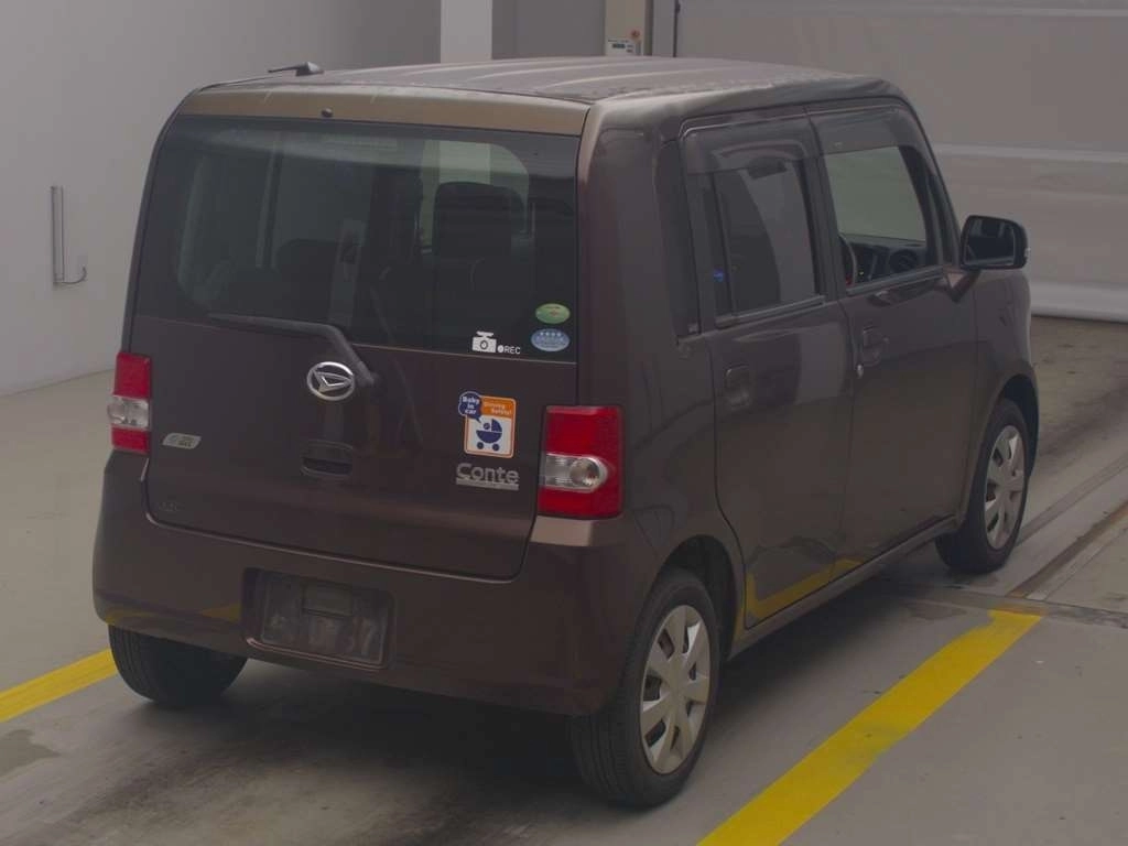 DAIHATSU MOVE CONTE