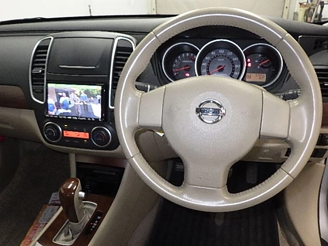 NISSAN BLUEBIRD SYLPHY