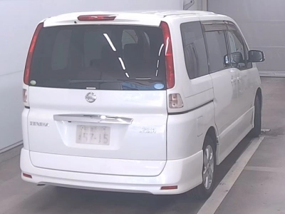 NISSAN SERENA