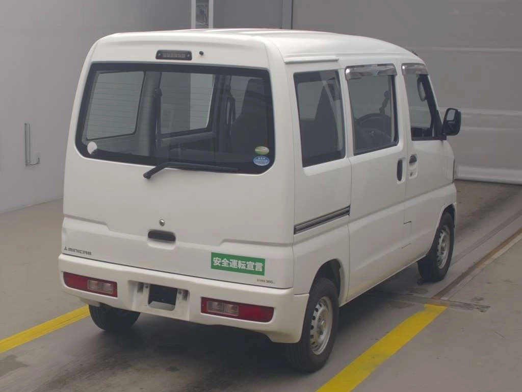 MITSUBISHI MINICAB