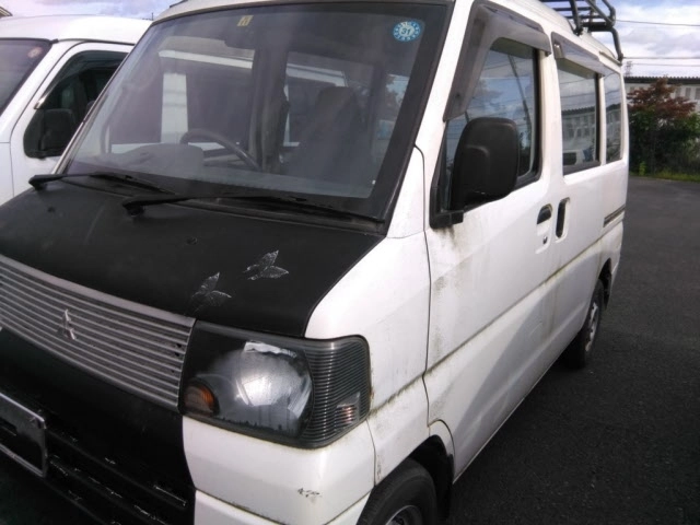 MITSUBISHI MINICAB