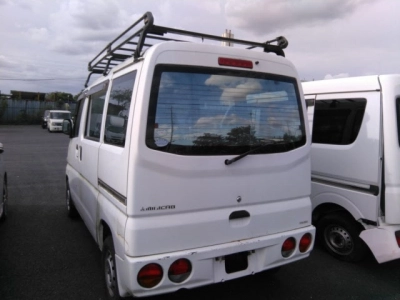 MITSUBISHI MINICAB