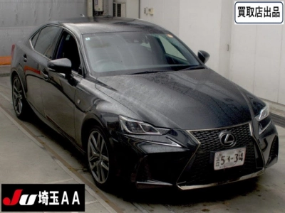 LEXUS IS