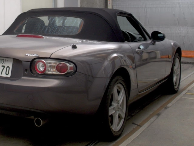 MAZDA ROADSTER