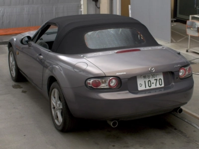 MAZDA ROADSTER