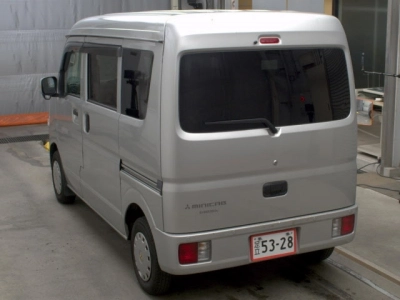 MITSUBISHI MINICAB