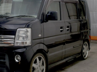 MITSUBISHI TOWN BOX