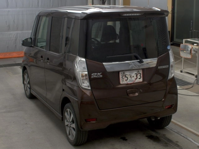 MITSUBISHI EK SPACE