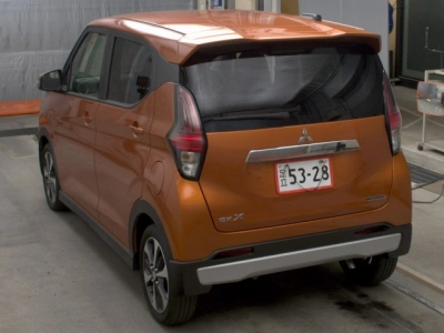 MITSUBISHI EK X