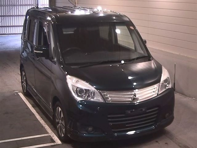 MITSUBISHI DELICA D:2