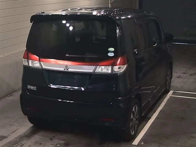MITSUBISHI DELICA D:2