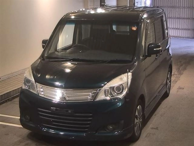 MITSUBISHI DELICA D:2