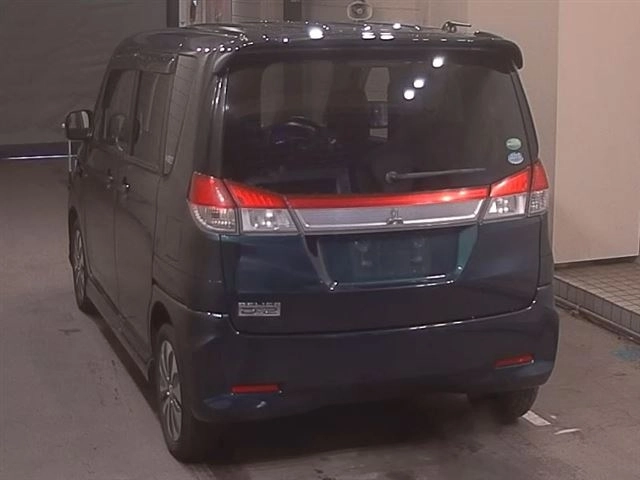 MITSUBISHI DELICA D:2