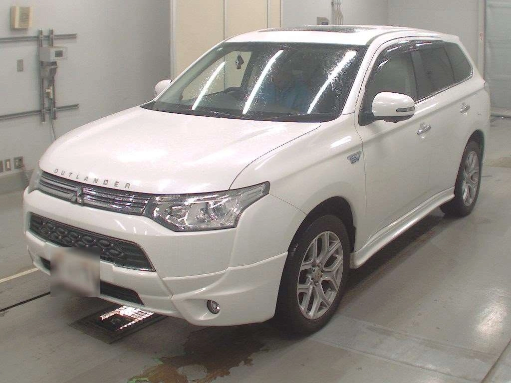 MITSUBISHI OUTLANDER PHEV