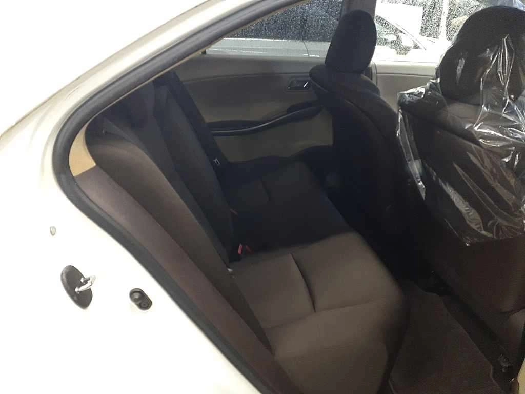 TOYOTA SAI