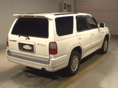 TOYOTA HILUX SURF