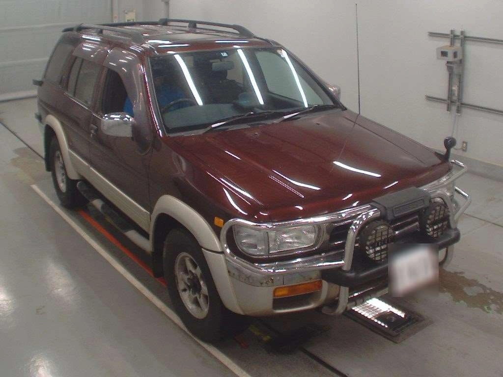 NISSAN TERRANO