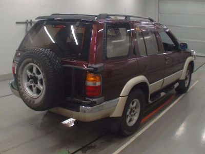 NISSAN TERRANO