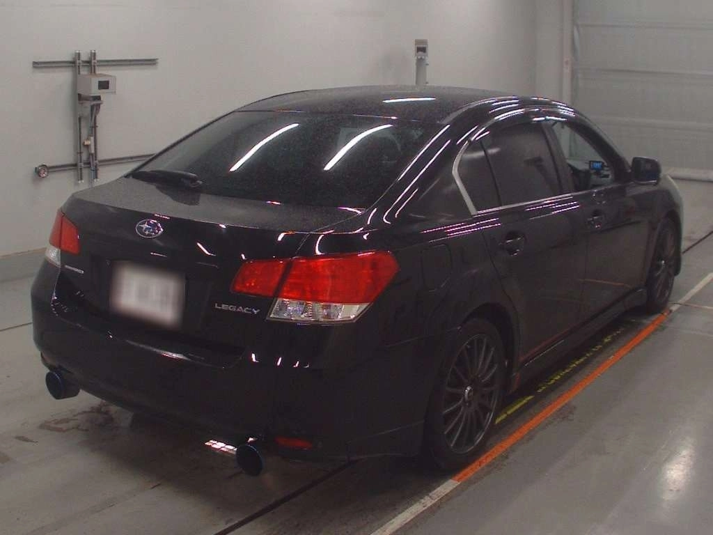 SUBARU LEGACY B4