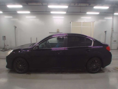 SUBARU LEGACY B4