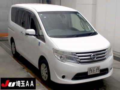 NISSAN SERENA