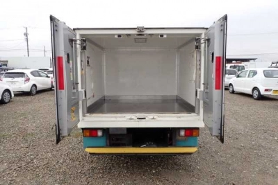 MAZDA BONGO