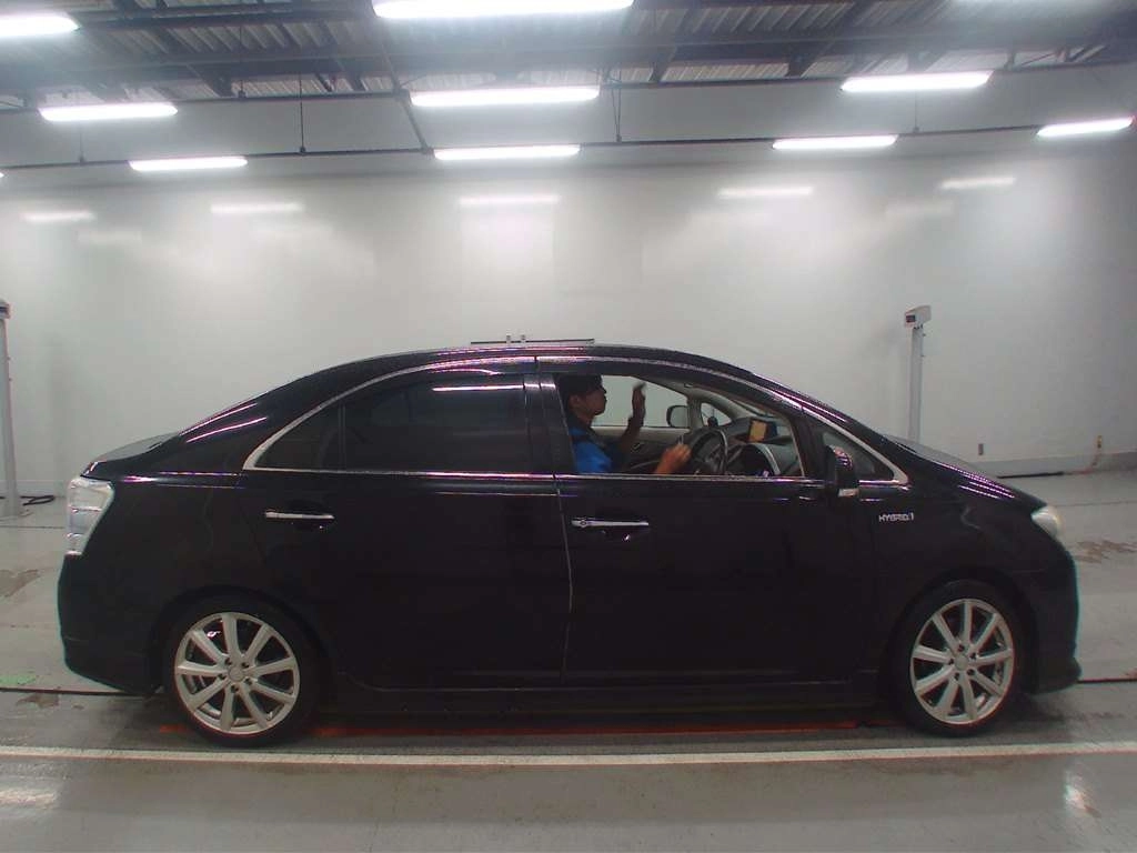 TOYOTA SAI