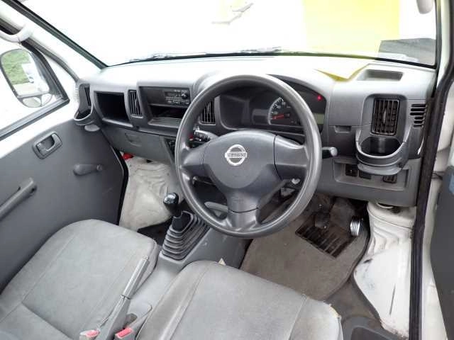 NISSAN CLIPPER TRUCK