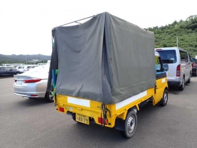 MAZDA SCRUM TRUCK