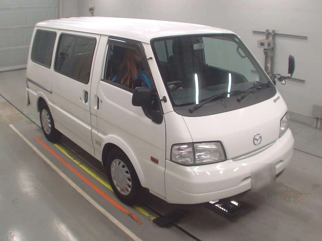 MAZDA BONGO VAN