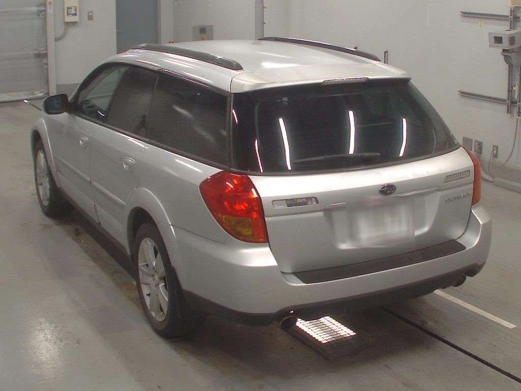 SUBARU OUTBACK