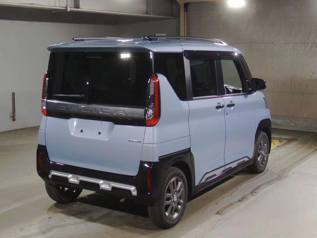 MITSUBISHI DELICA MINI