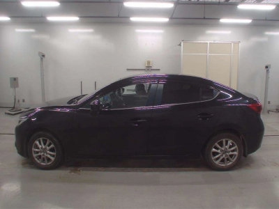 MAZDA AXELA HYBRID
