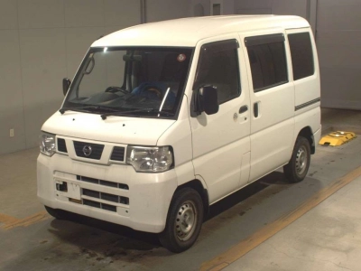 NISSAN NV100 CLIPPER