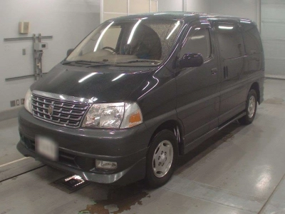 TOYOTA GRAND HIACE