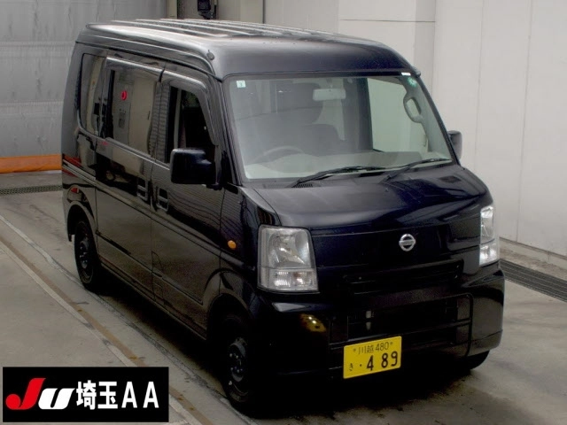 NISSAN NV100 CLIPPER