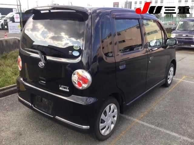 DAIHATSU MOVE LATTE