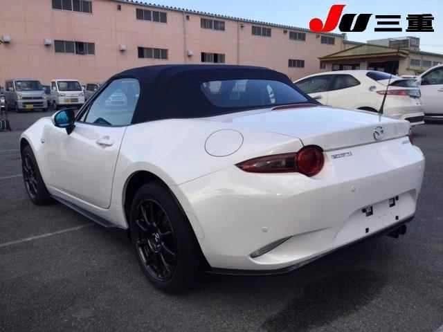 MAZDA ROADSTER