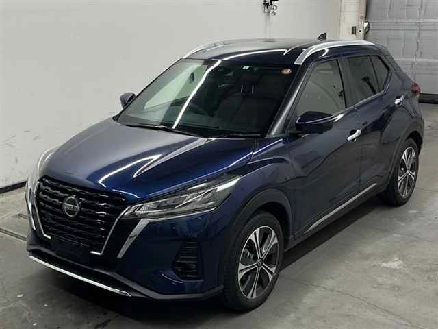 NISSAN KICKS