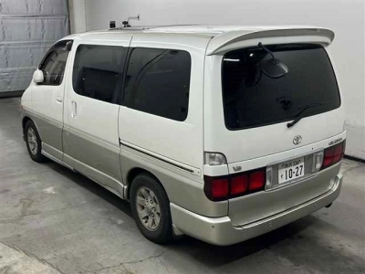 TOYOTA GRANVIA