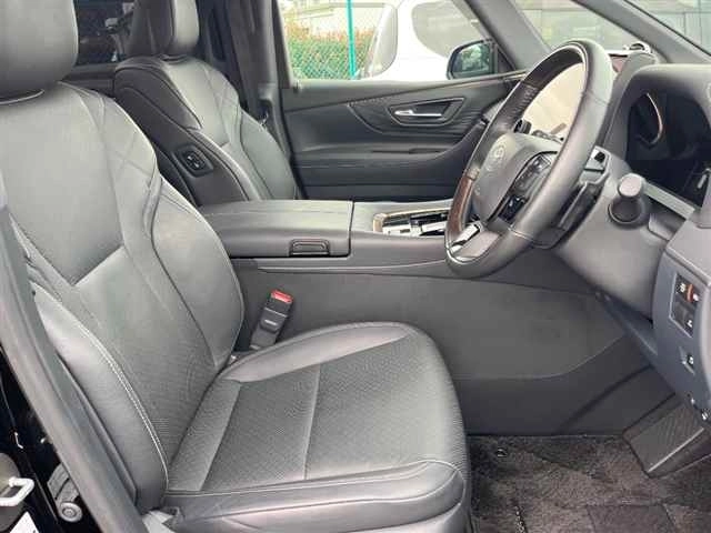 TOYOTA VELLFIRE HYBRID