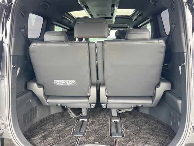 TOYOTA VELLFIRE HYBRID