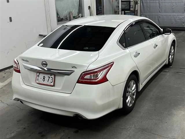 NISSAN TEANA