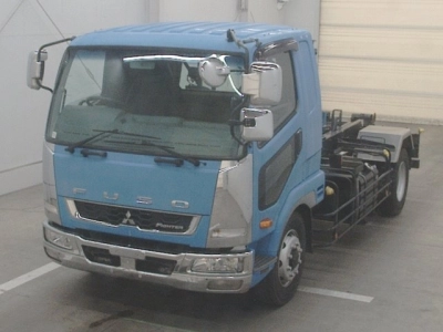 MITSUBISHI FUSO