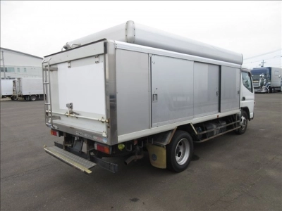 MITSUBISHI CANTER