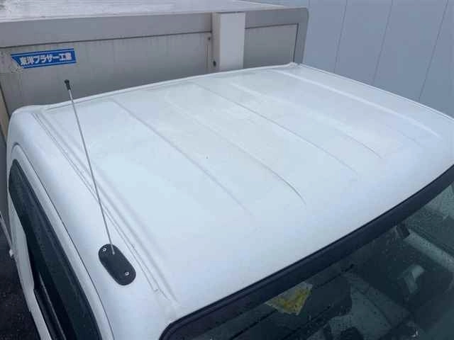 NISSAN NT100 CLIPPER