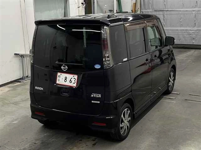 NISSAN ROOX
