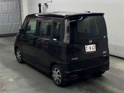 NISSAN ROOX