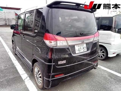 MITSUBISHI DELICA D:2